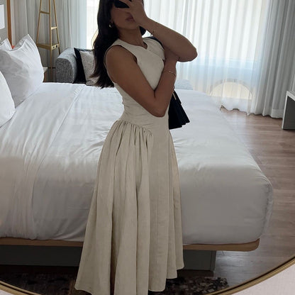 Robe Bohème d’Été Femme Évasée en Dentelle Ajourée.