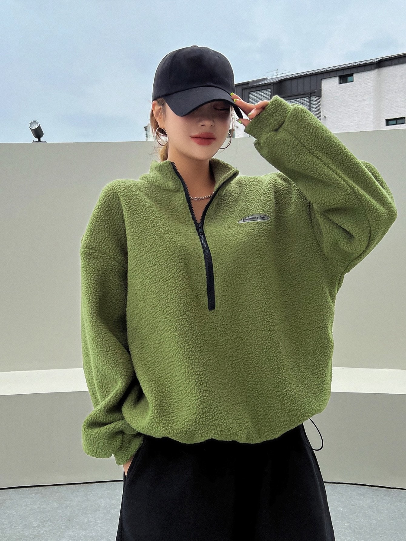 Patched Detail Drop Shoulder Half Zip Fleece Sweatshirt Long Sleeve Tops