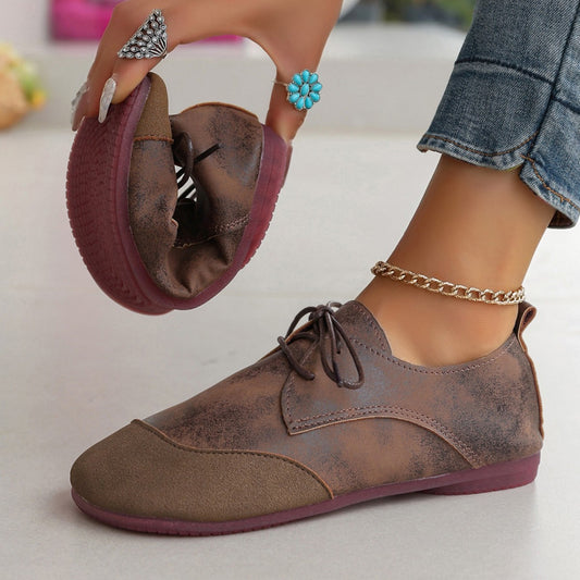 Flat Retro Soft Leather Western Style Slip-on Loafers Small Leather Shoes.